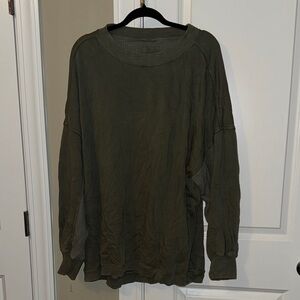 Aerie Women’s Olive Green Pullover